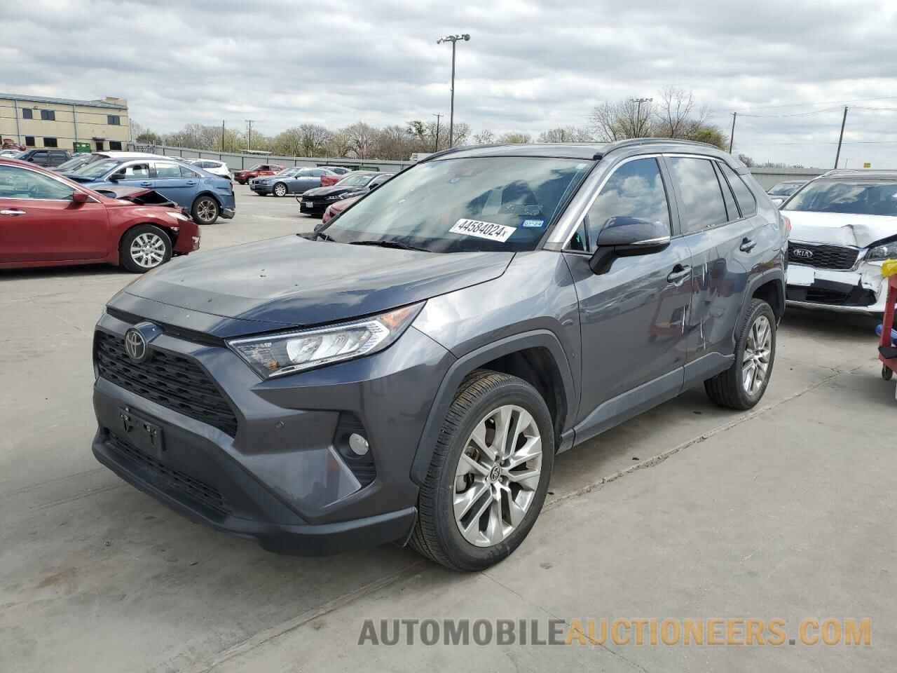 2T3C1RFV5MC146589 TOYOTA RAV4 2021