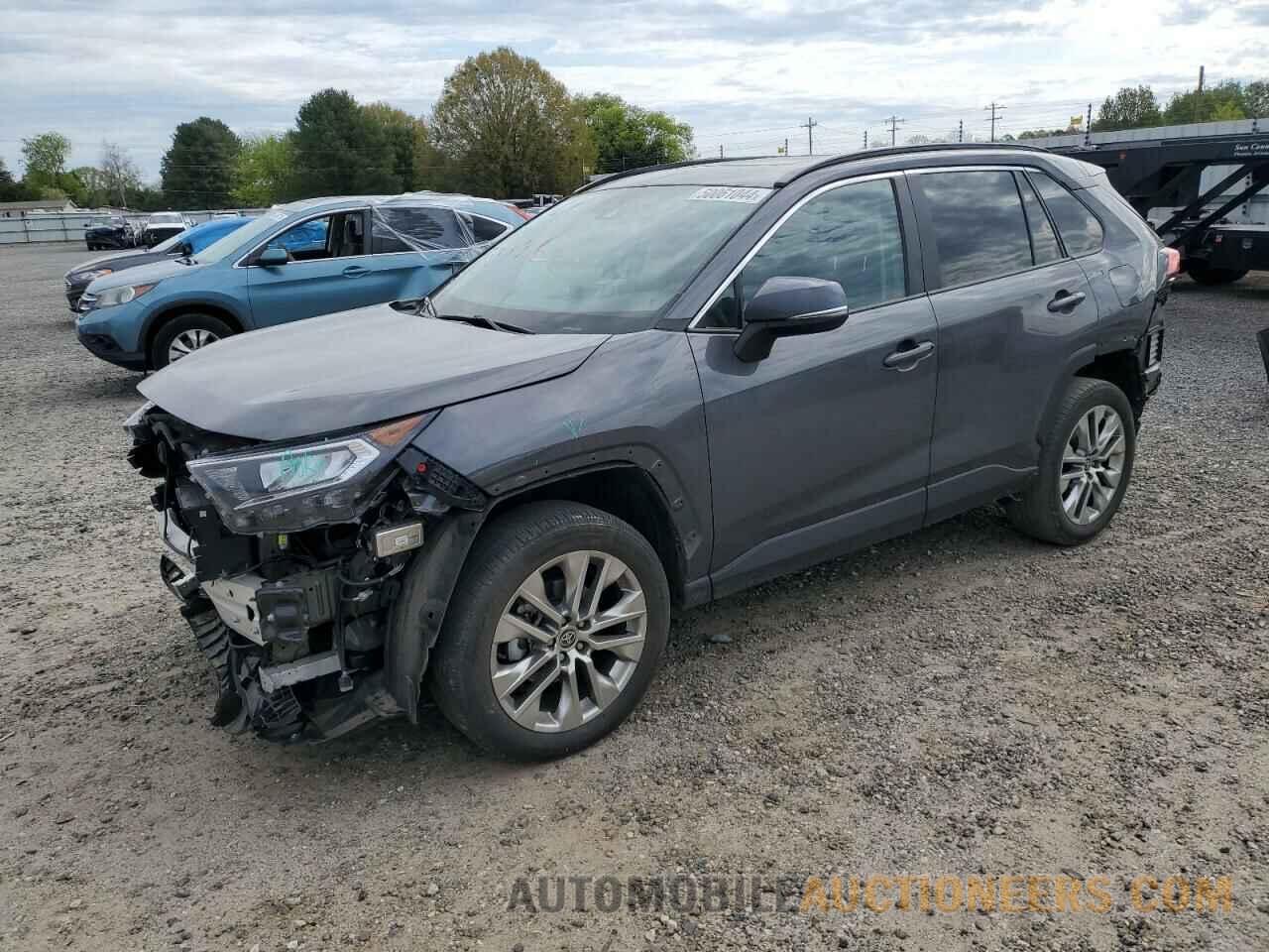 2T3C1RFV5MW161737 TOYOTA RAV4 2021