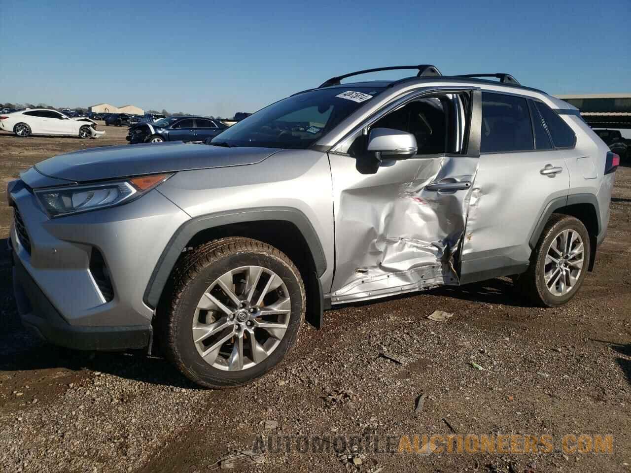 2T3C1RFV6KC005785 TOYOTA RAV4 2019