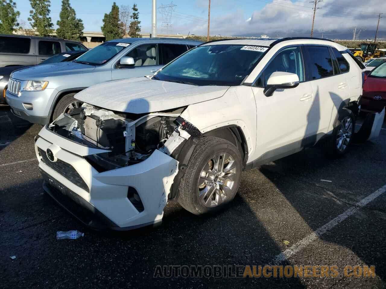 2T3C1RFV6MW145238 TOYOTA RAV4 2021