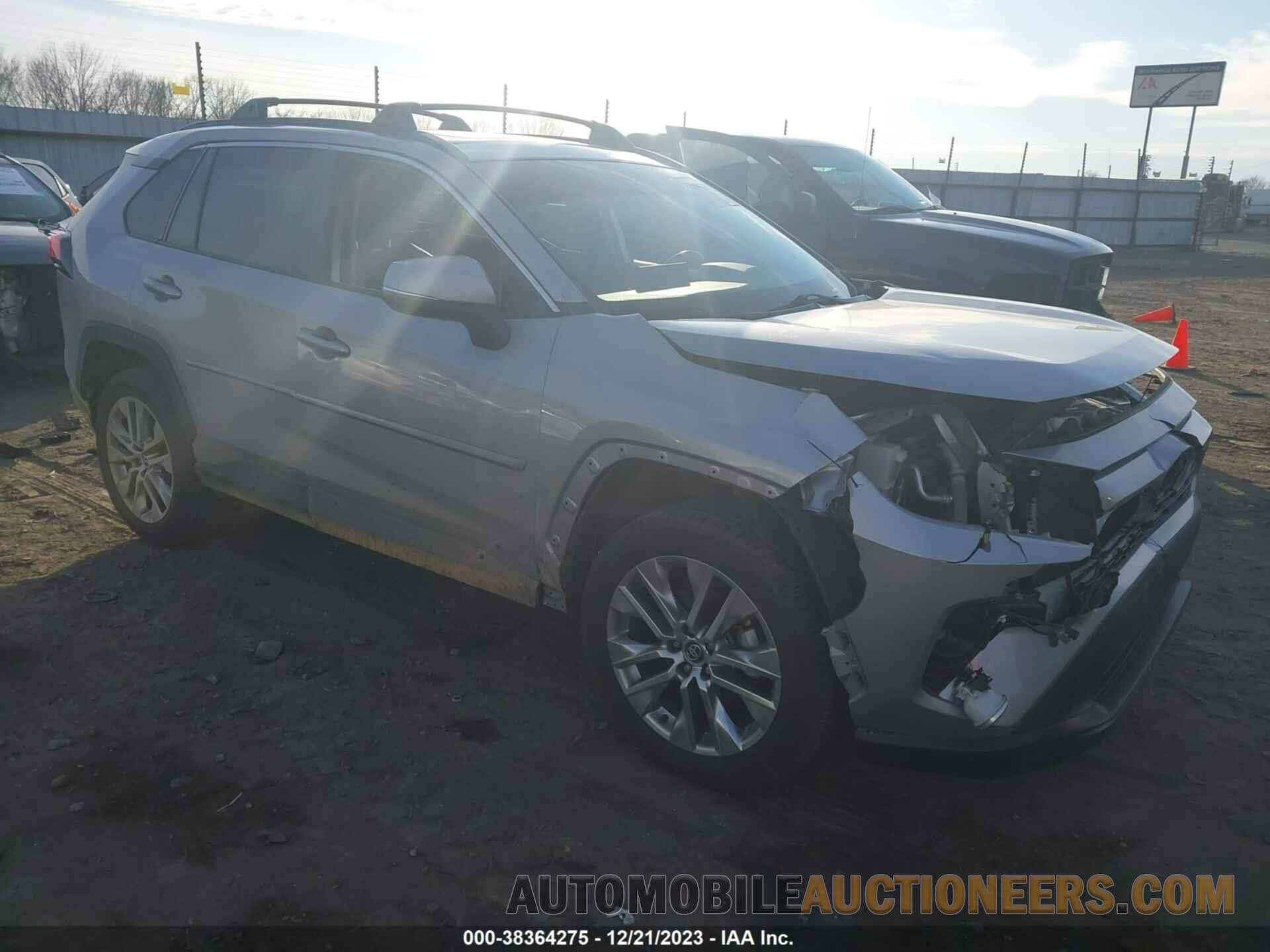 2T3C1RFV7LW075764 TOYOTA RAV4 2020