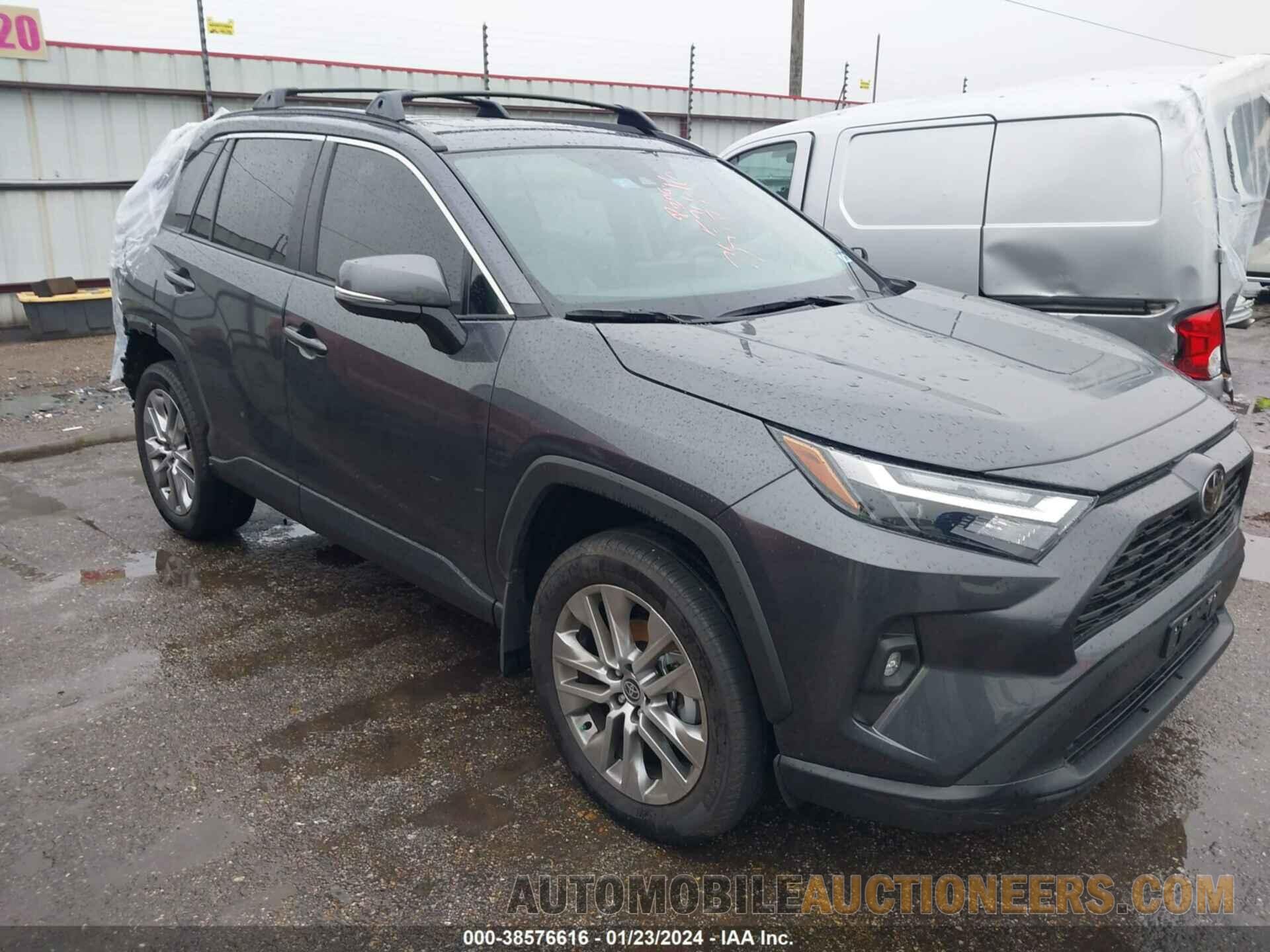 2T3C1RFV7RW306199 TOYOTA RAV4 2024