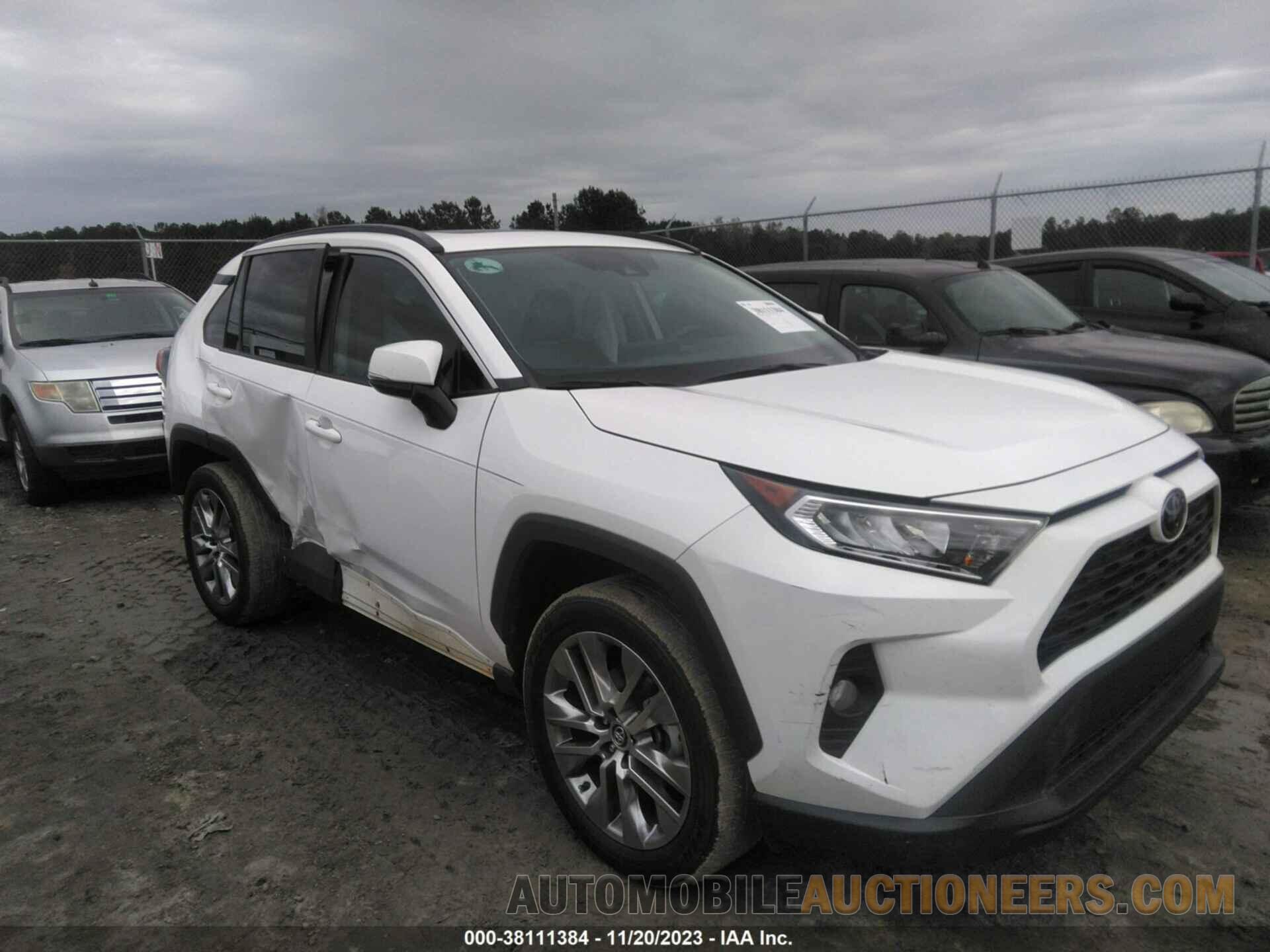 2T3C1RFV8LW058228 TOYOTA RAV4 2020