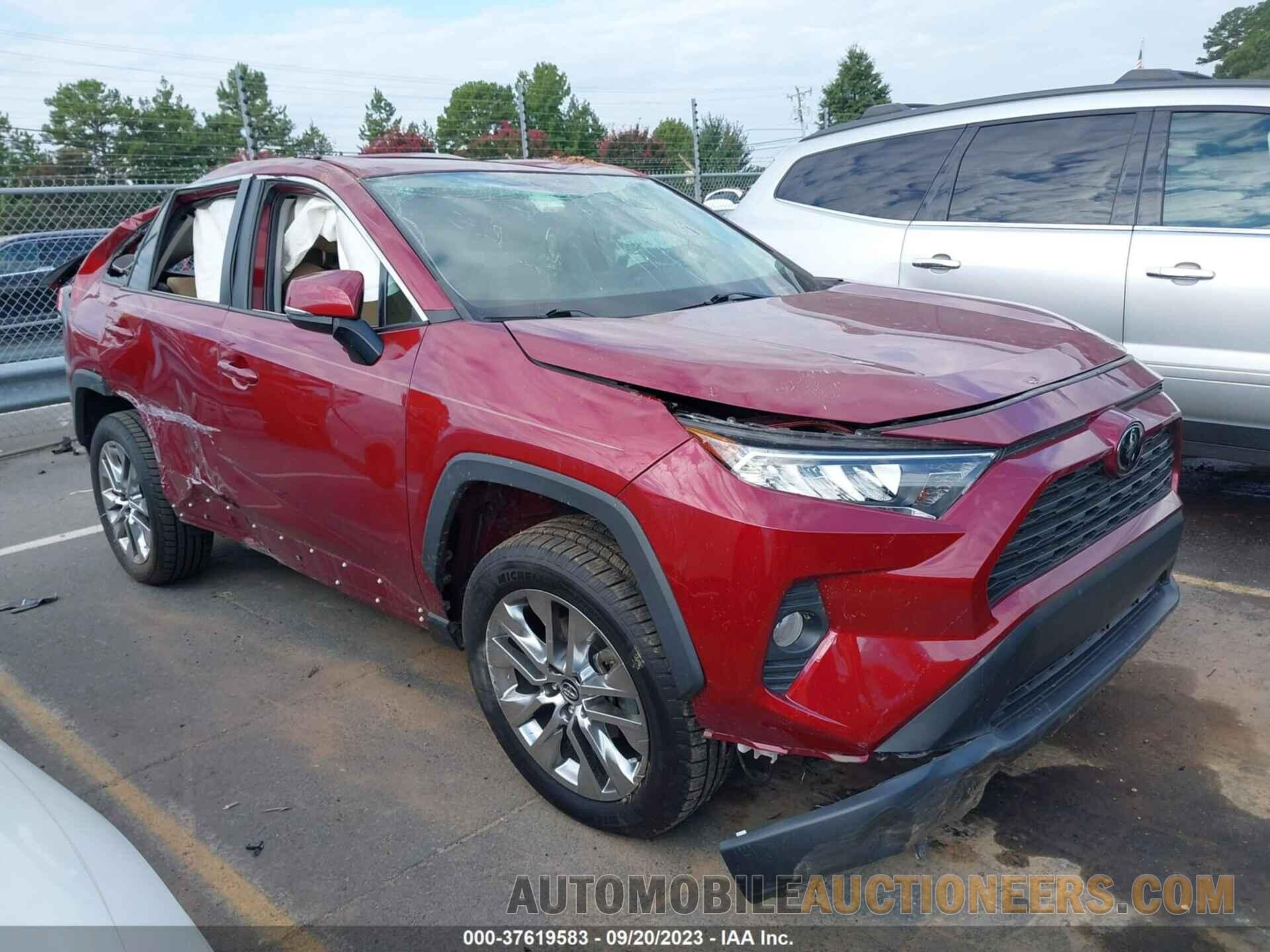 2T3C1RFV8MC086808 TOYOTA RAV4 2021