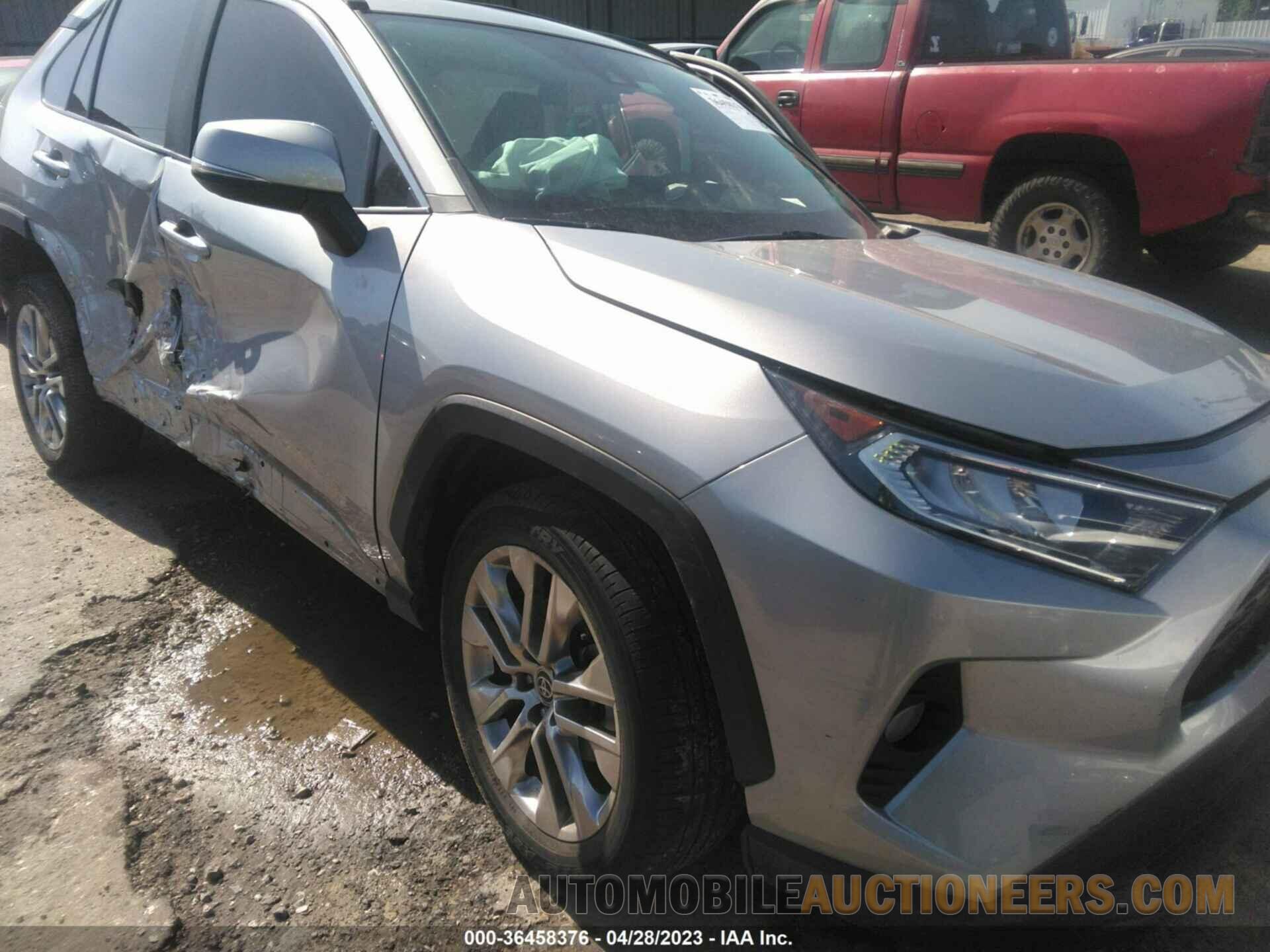 2T3C1RFV8MC144061 TOYOTA RAV4 2021