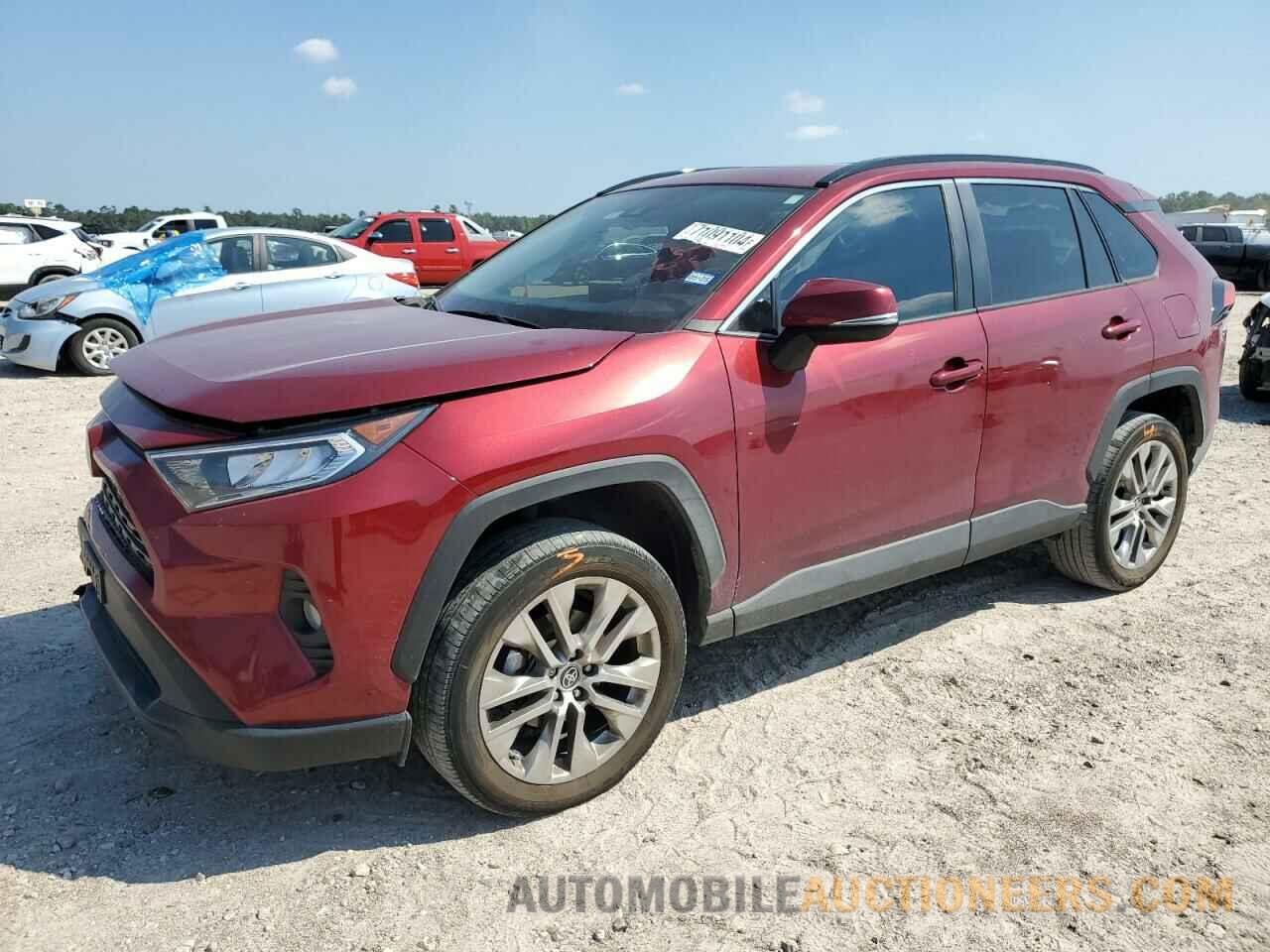 2T3C1RFV8MW152398 TOYOTA RAV4 2021