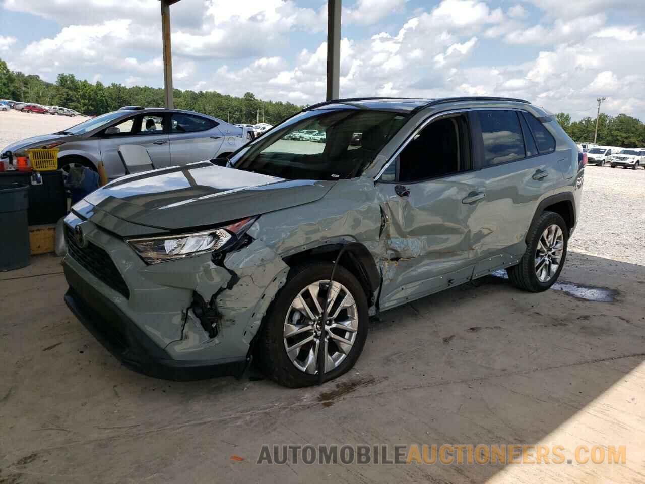 2T3C1RFV8MW154717 TOYOTA RAV4 2021