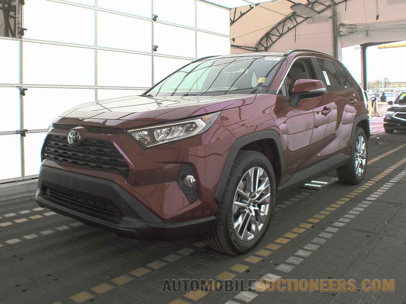 2T3C1RFV8MW171050 Toyota RAV4 2021