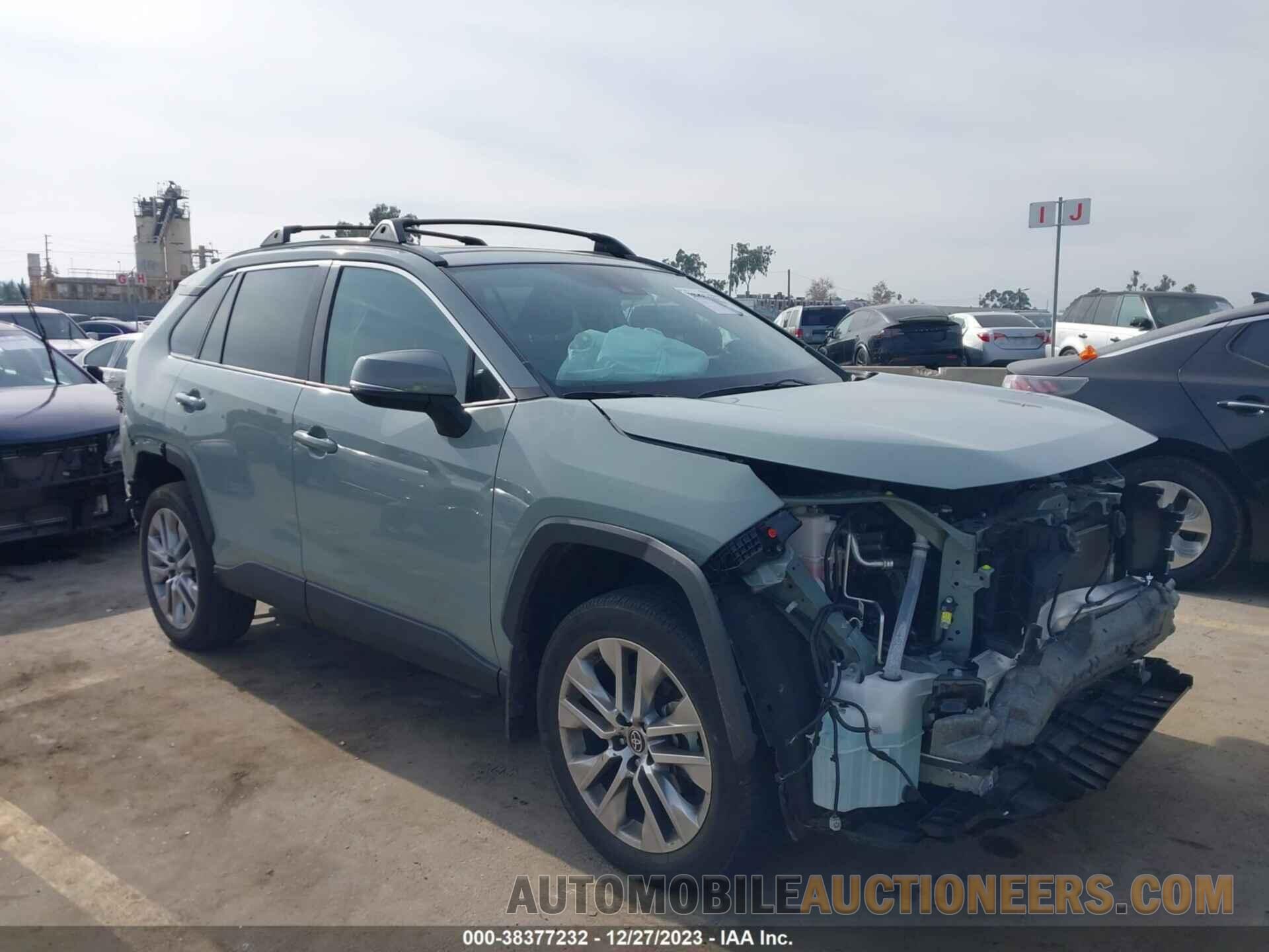 2T3C1RFV8NW216912 TOYOTA RAV4 2022