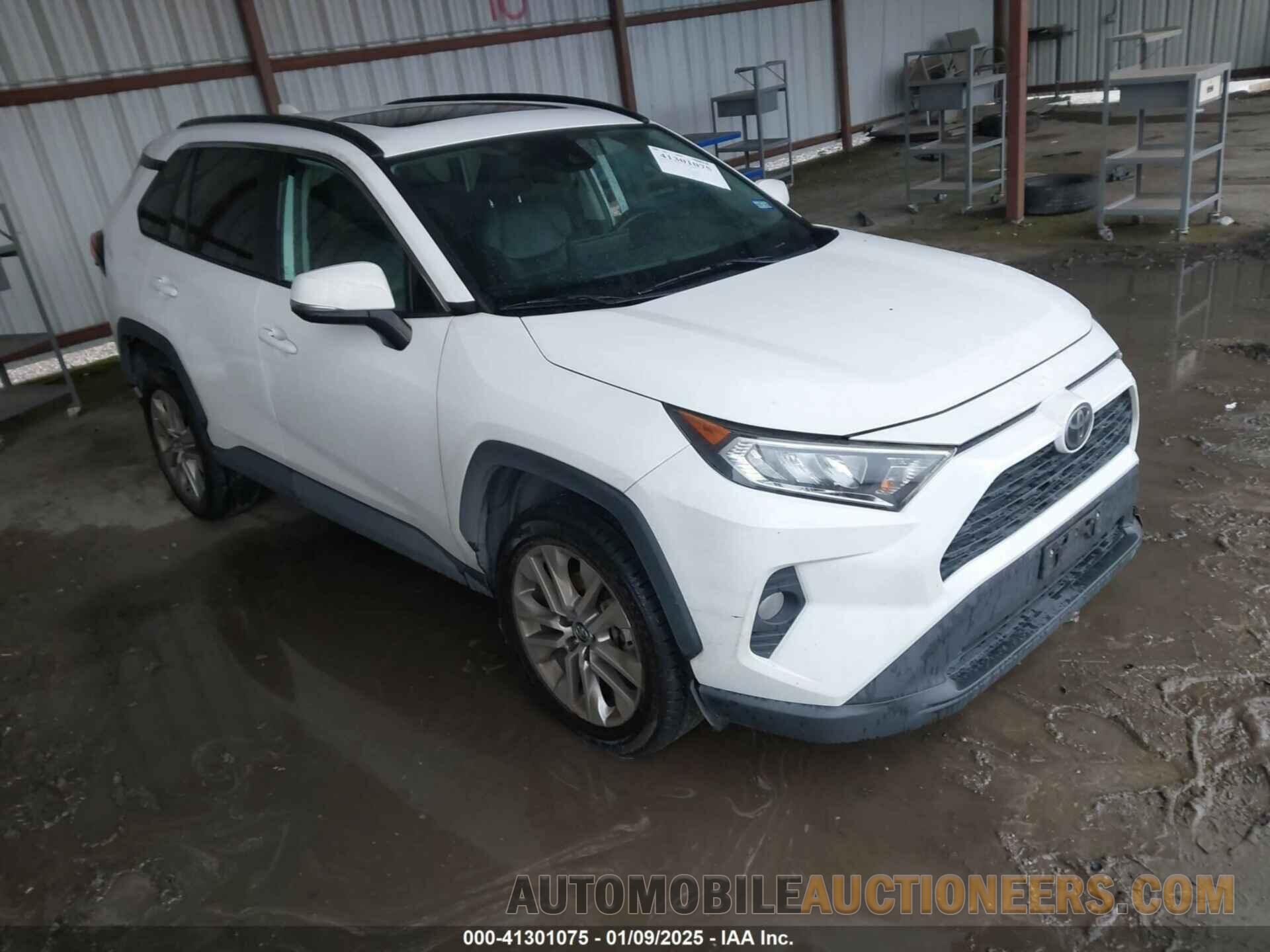 2T3C1RFV9KC007255 TOYOTA RAV4 2019