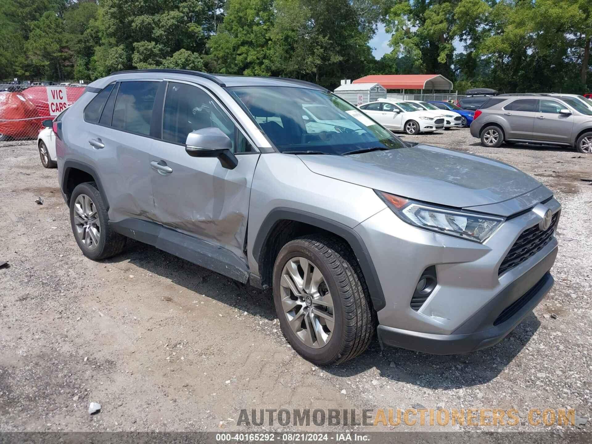 2T3C1RFV9KC008843 TOYOTA RAV4 2019