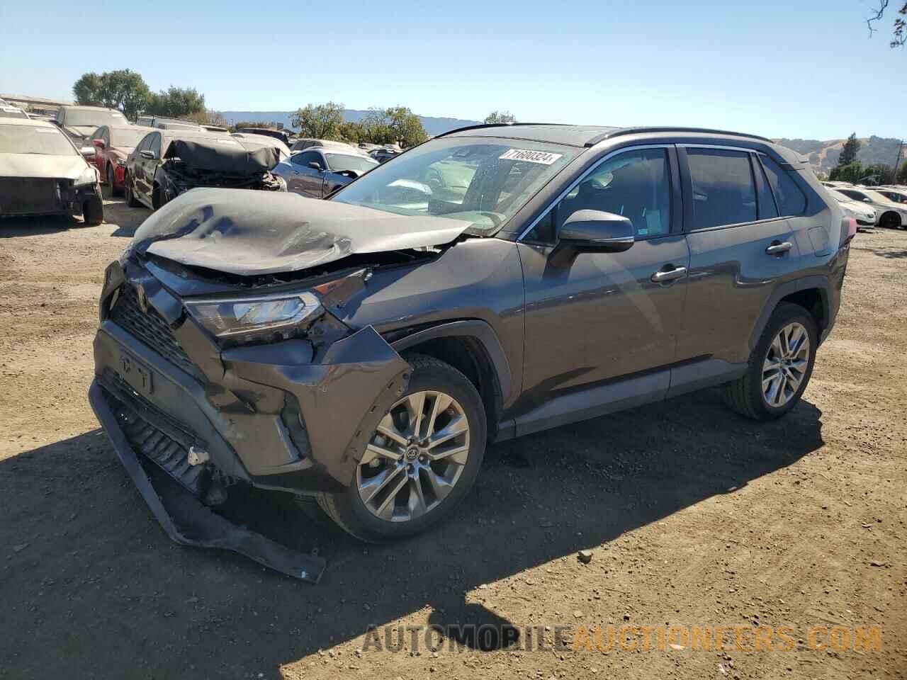 2T3C1RFV9KW023311 TOYOTA RAV4 2019