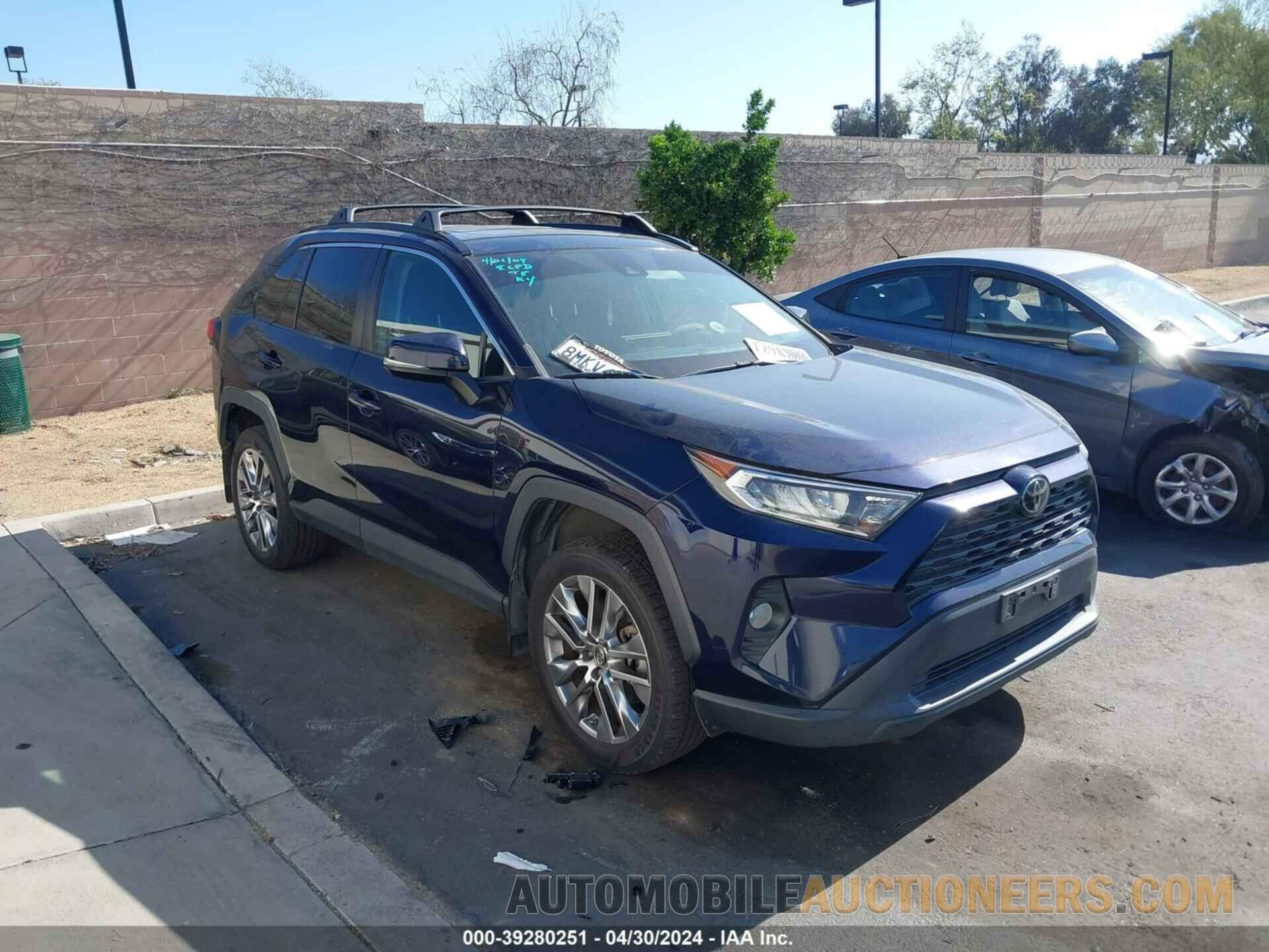 2T3C1RFV9KW053862 TOYOTA RAV4 2019