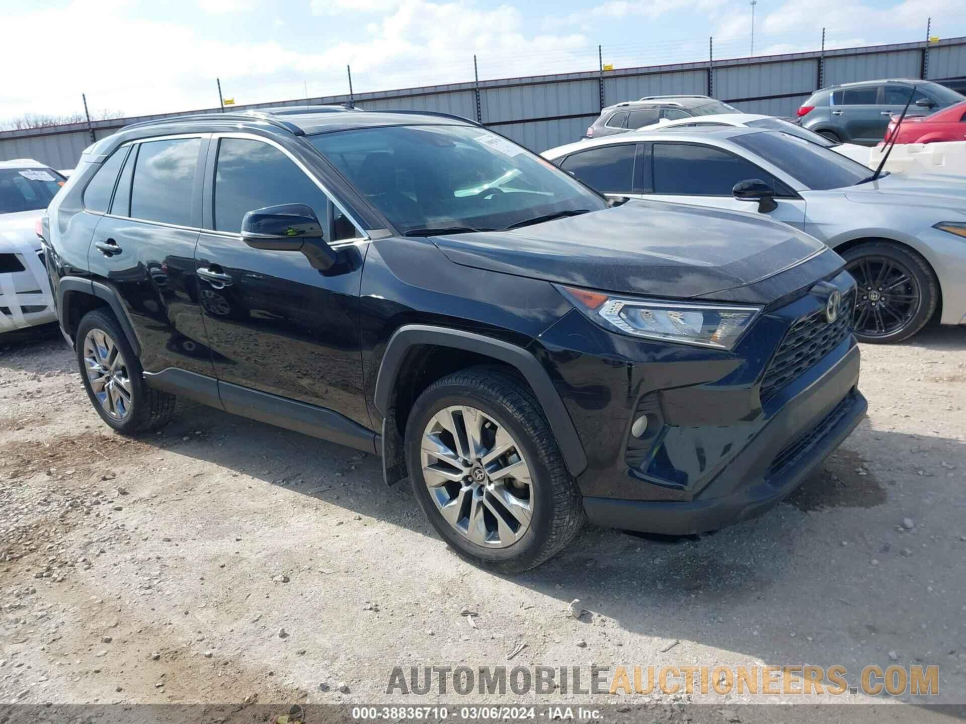 2T3C1RFV9MC126846 TOYOTA RAV4 2021