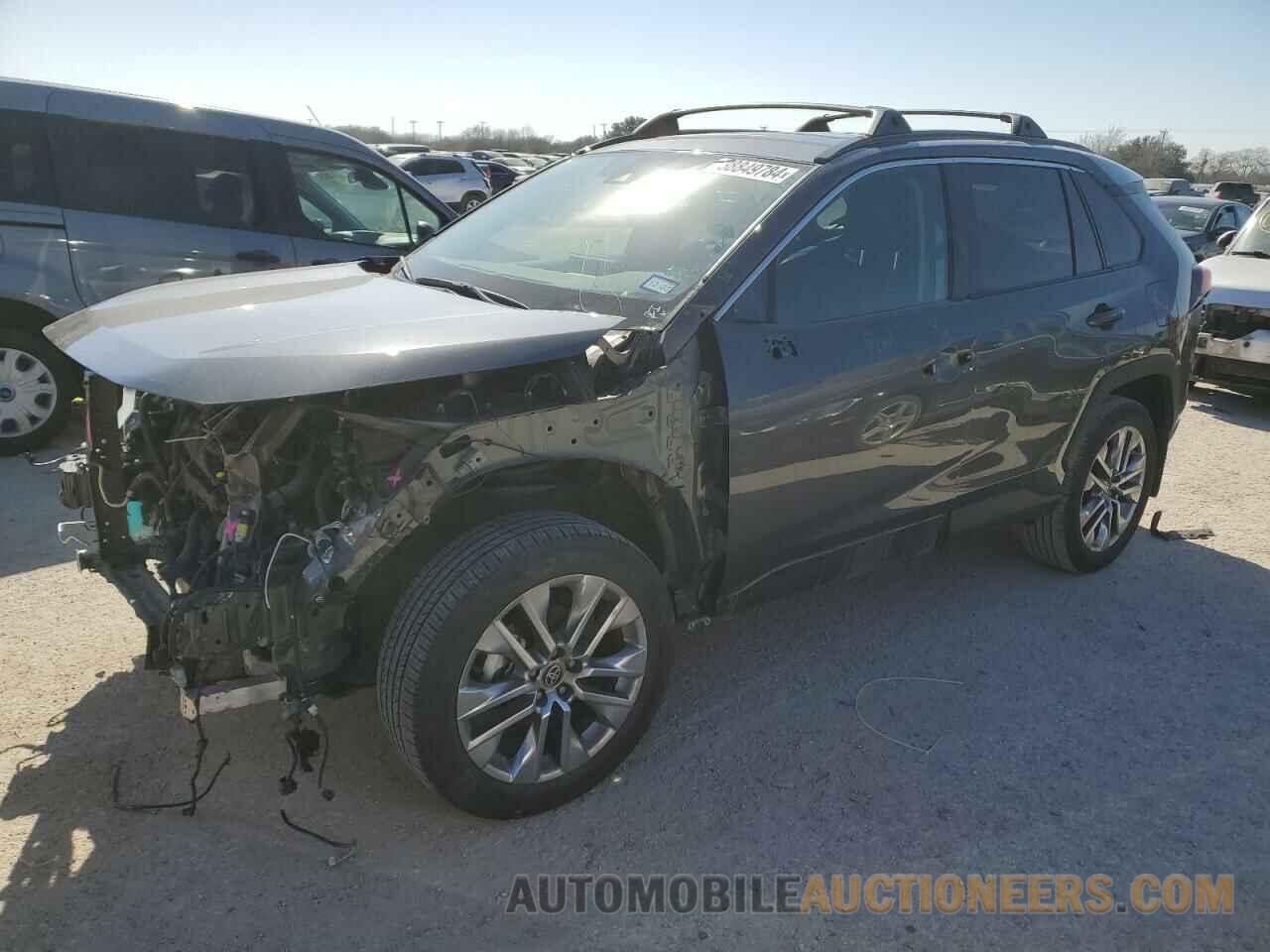 2T3C1RFV9MC172578 TOYOTA RAV4 2021