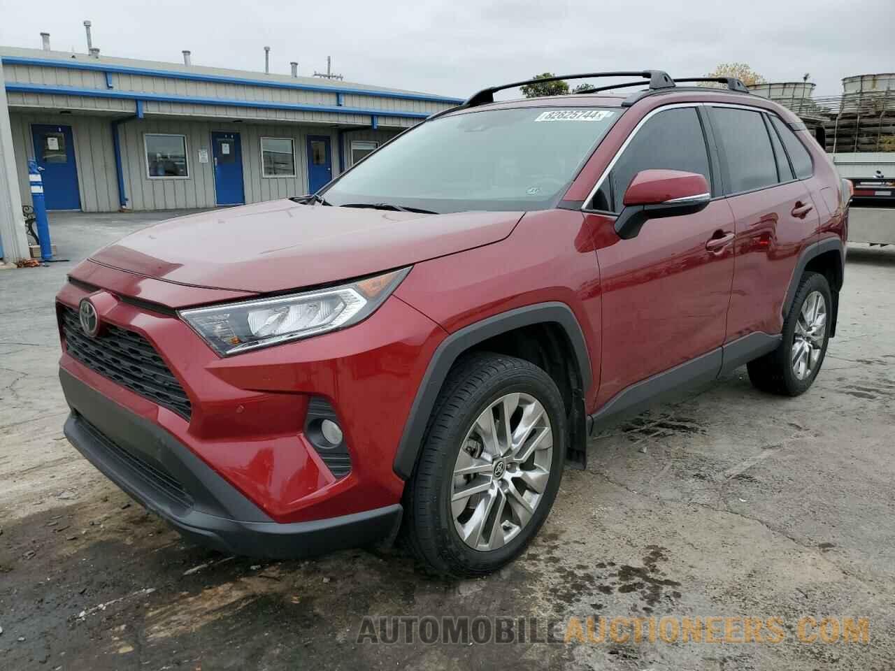 2T3C1RFV9MW130006 TOYOTA RAV4 2021