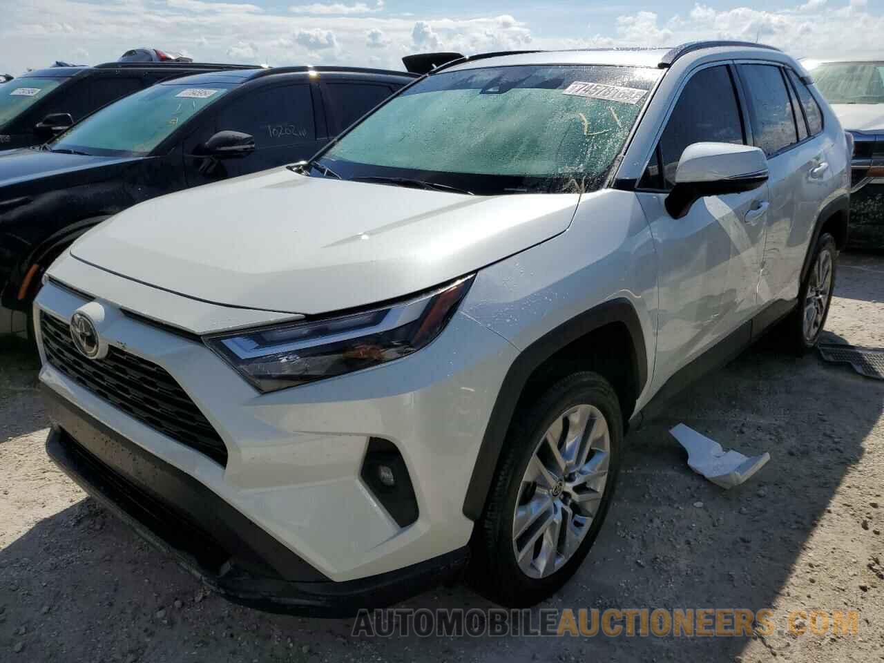 2T3C1RFV9NW210326 TOYOTA RAV4 2022