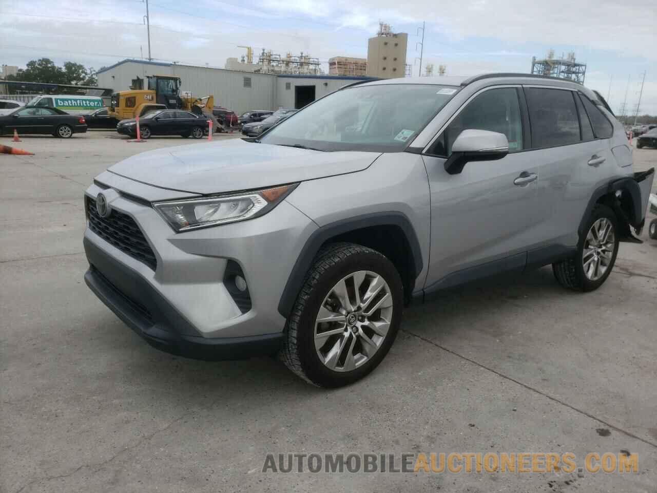 2T3C1RFVXKW019669 TOYOTA RAV4 2019