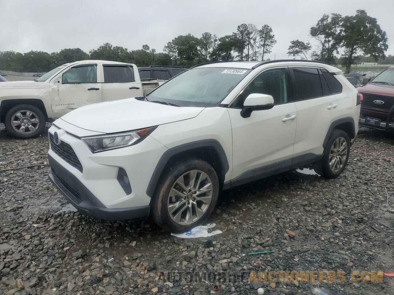 2T3C1RFVXLC072990 TOYOTA RAV4 2020