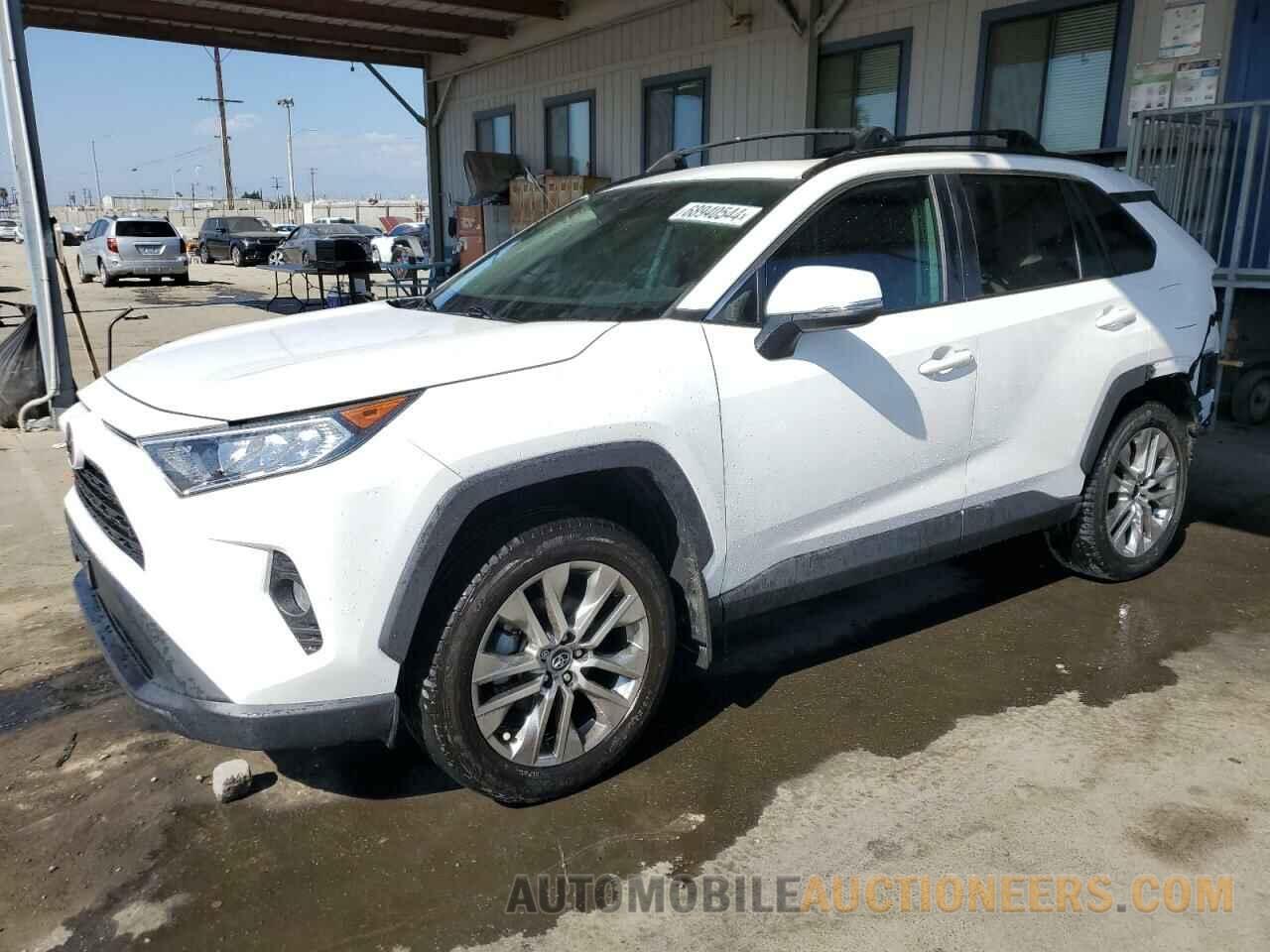 2T3C1RFVXLW070865 TOYOTA RAV4 2020