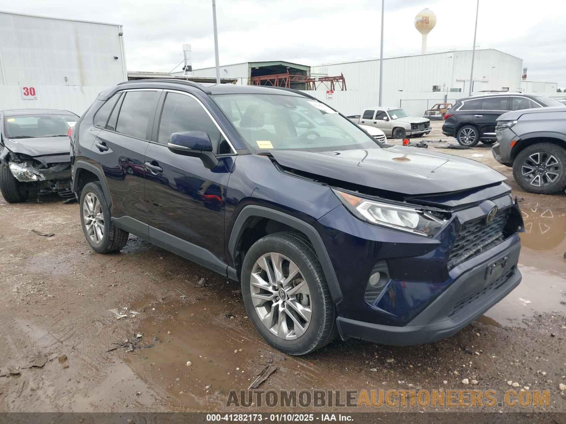 2T3C1RFVXLW090582 TOYOTA RAV4 2020