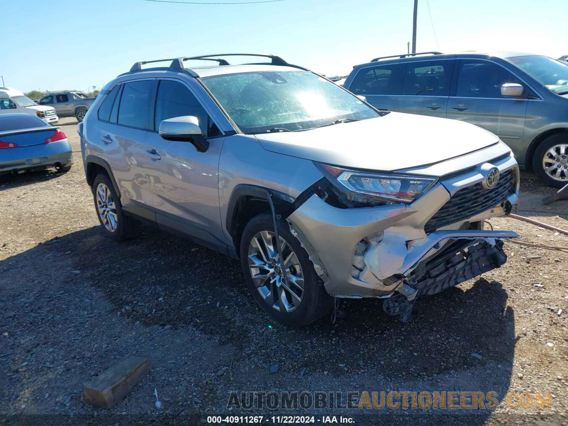 2T3C1RFVXLW095426 TOYOTA RAV4 2020