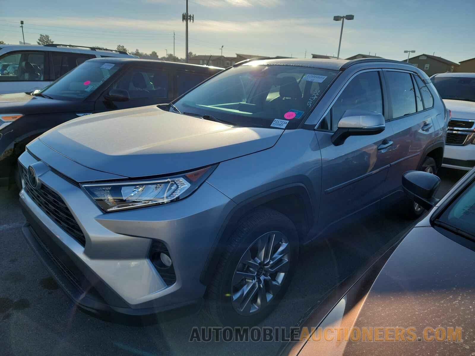 2T3C1RFVXMC125236 Toyota RAV4 2021