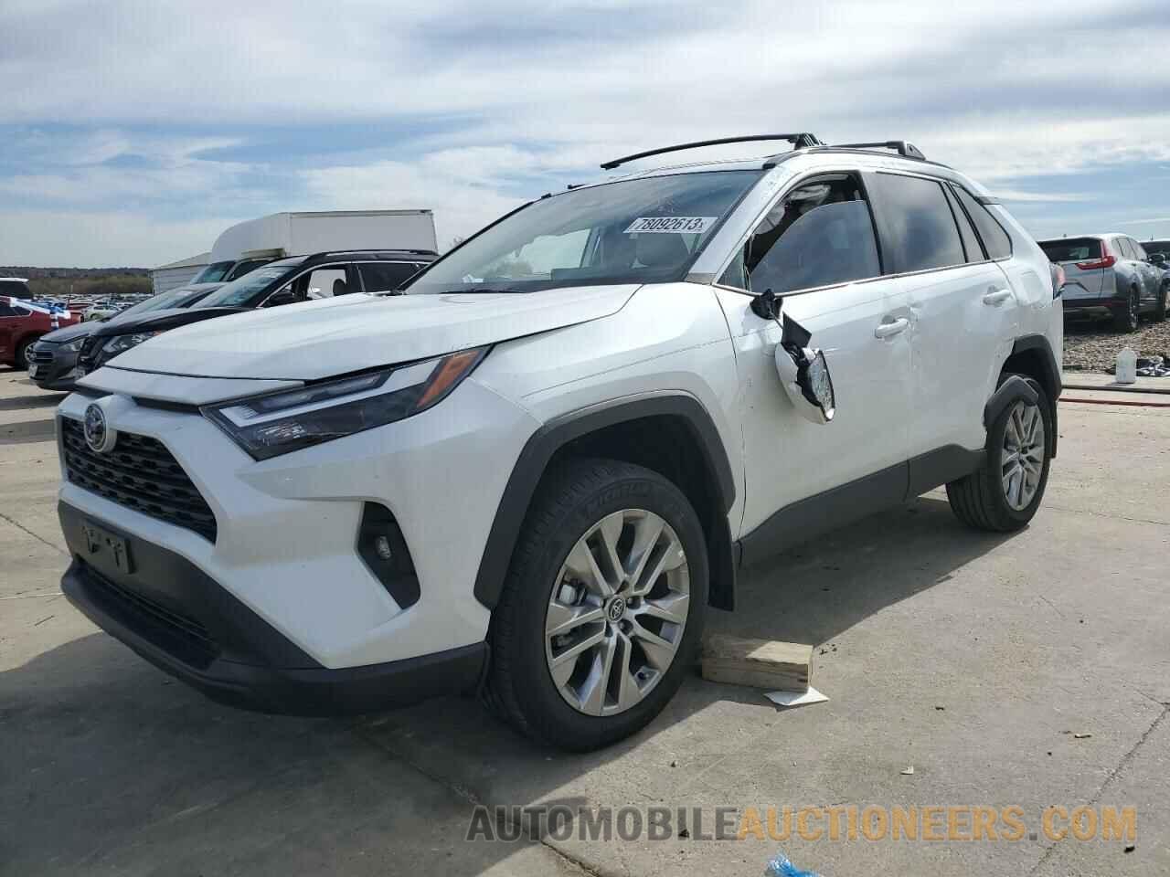 2T3C1RFVXPW288228 TOYOTA RAV4 2023