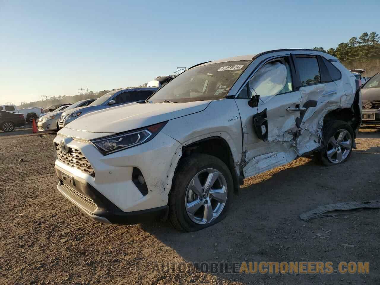 2T3D6RFVXMW012469 TOYOTA RAV4 2021