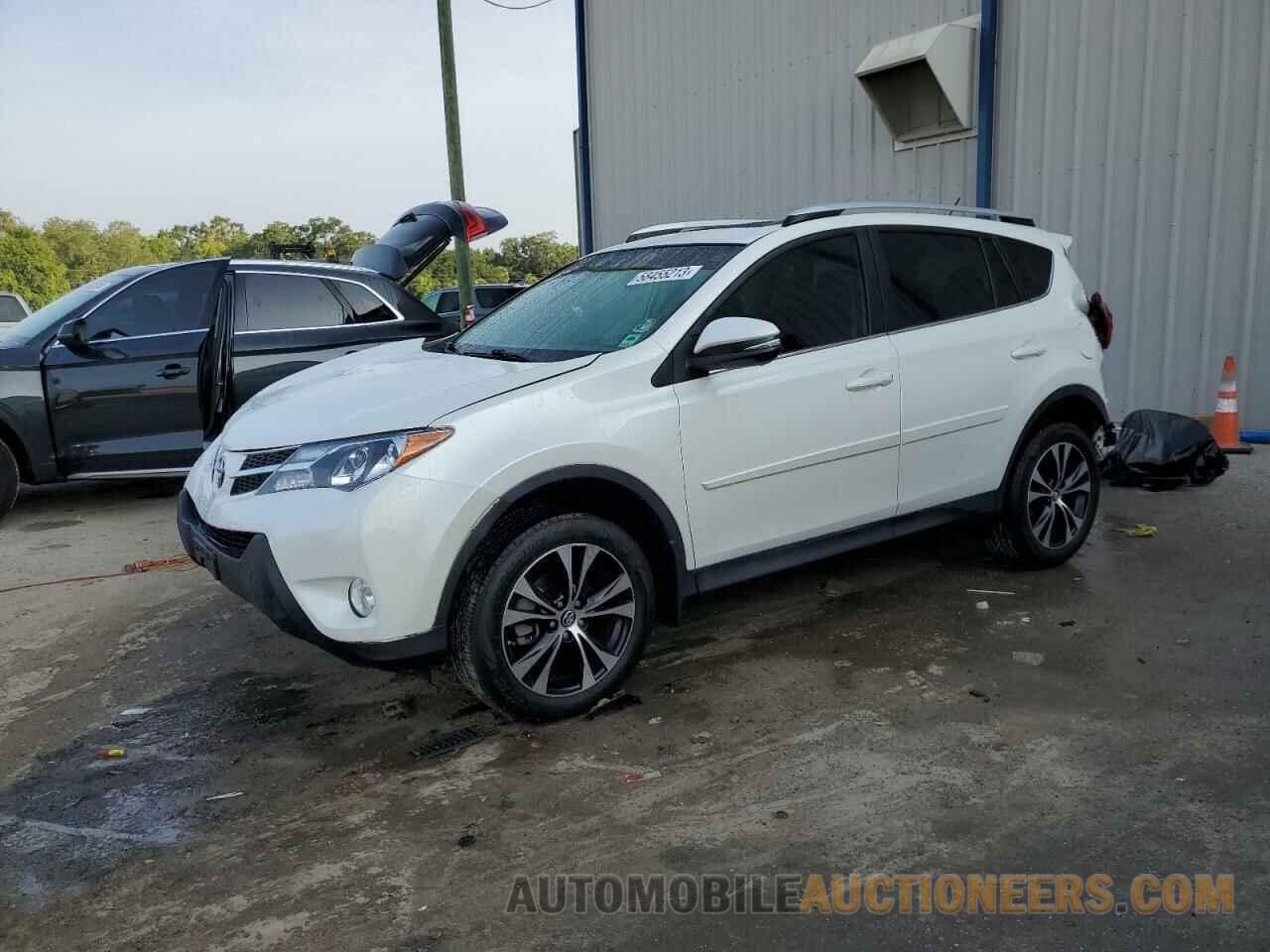 2T3DFREV0FW354775 TOYOTA RAV4 2015