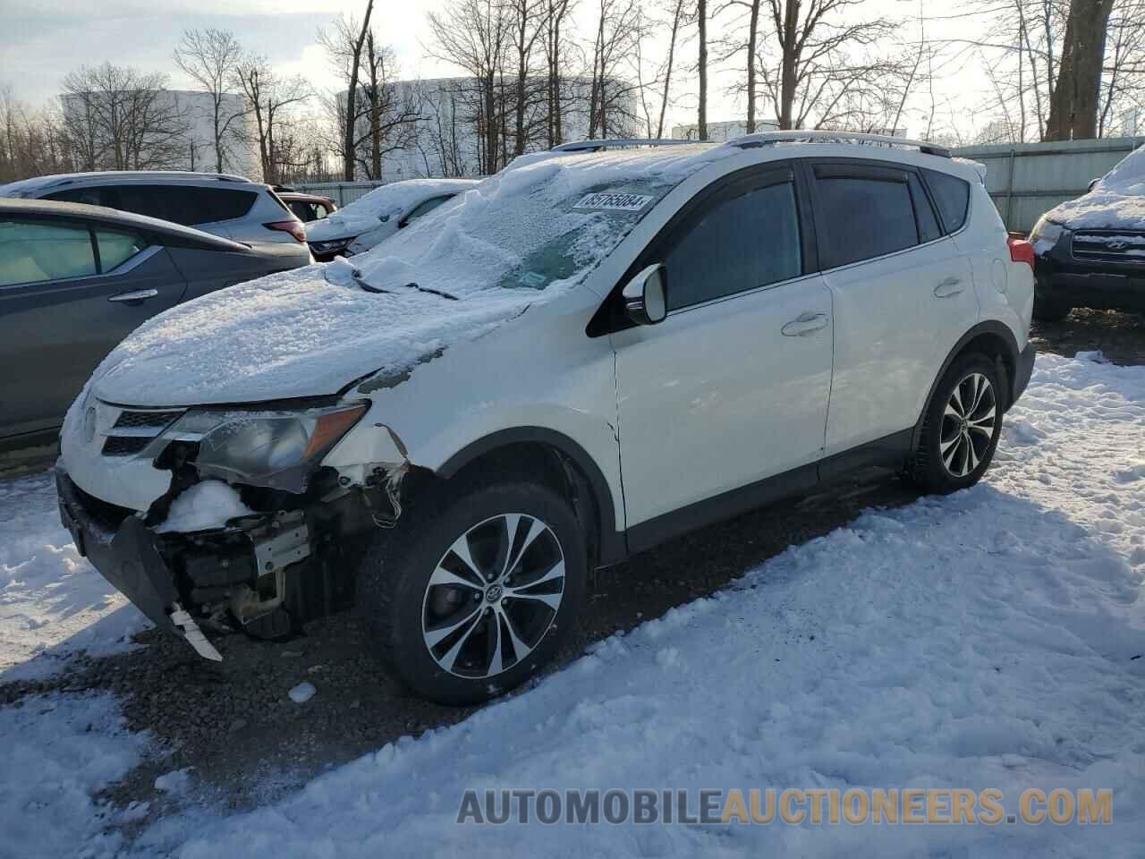 2T3DFREV2FW358813 TOYOTA RAV4 2015