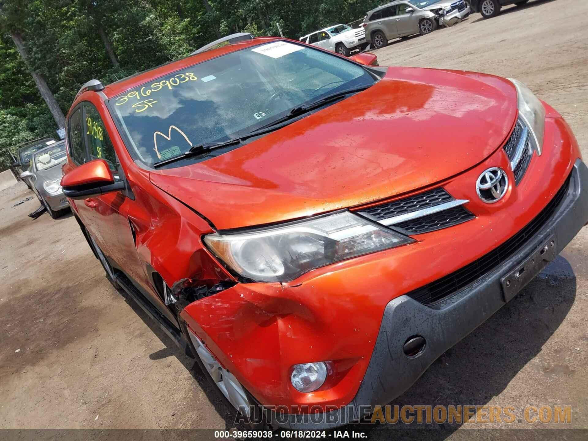 2T3DFREV2FW364806 TOYOTA RAV4 2015