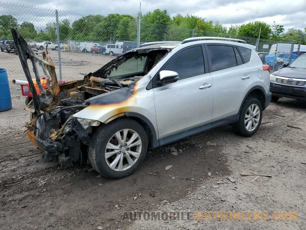 2T3DFREV4FW387049 TOYOTA RAV4 2015