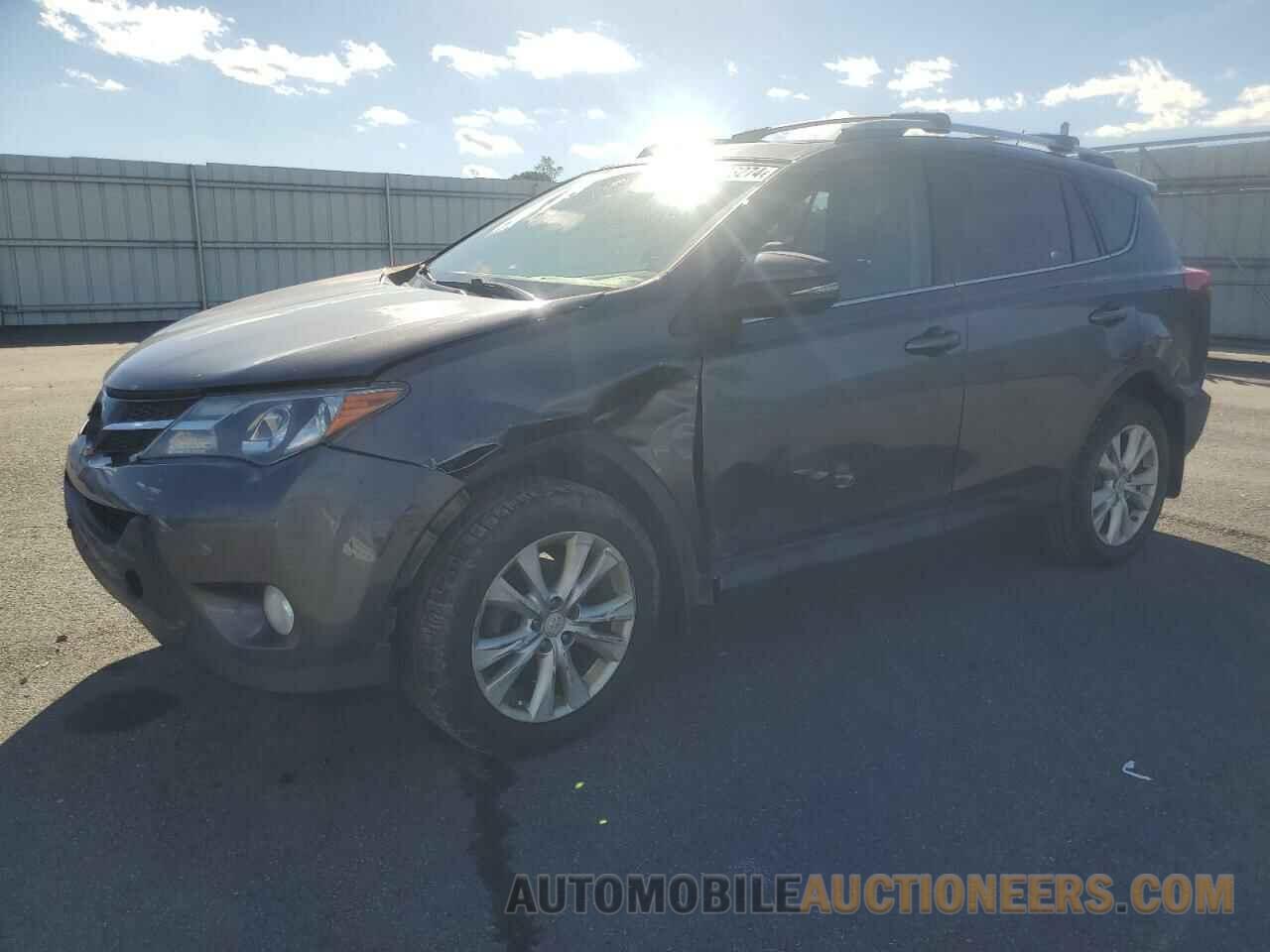 2T3DFREV7FW282974 TOYOTA RAV4 2015