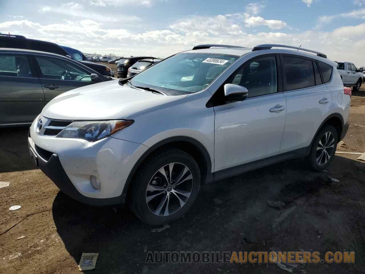 2T3DFREV7FW339691 TOYOTA RAV4 2015