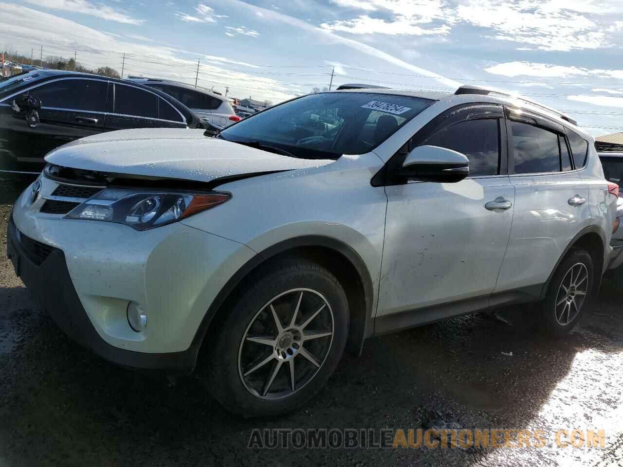 2T3DFREV8FW382727 TOYOTA RAV4 2015