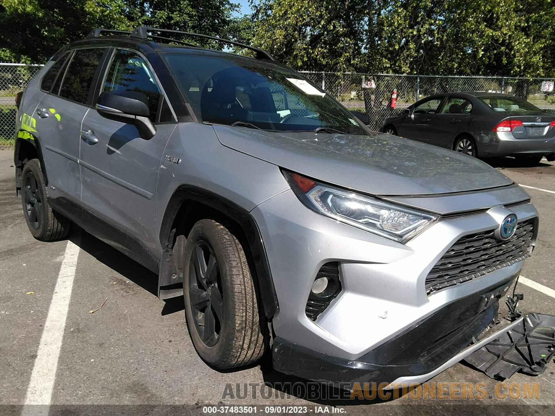 2T3E6RFV1MW018102 TOYOTA RAV4 2021