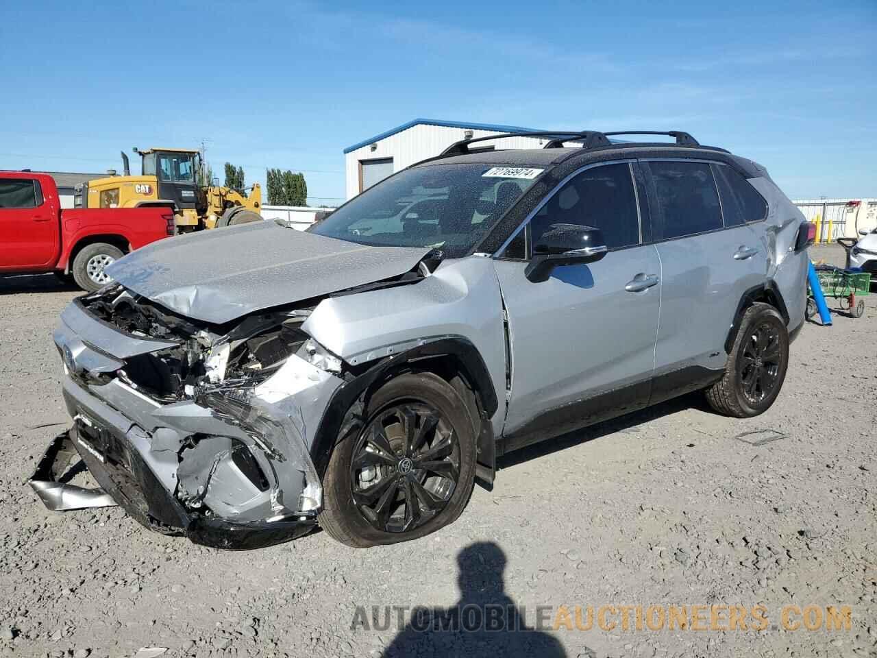 2T3E6RFV2RW051195 TOYOTA RAV4 2024