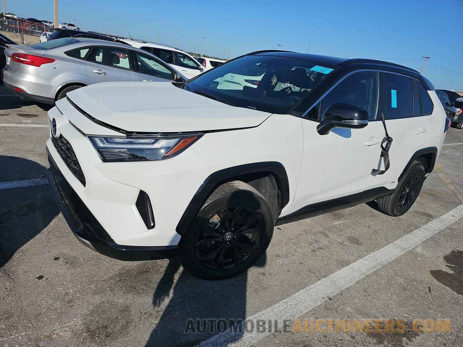 2T3E6RFV4RW047584 Toyota RAV4 Hybrid 2024