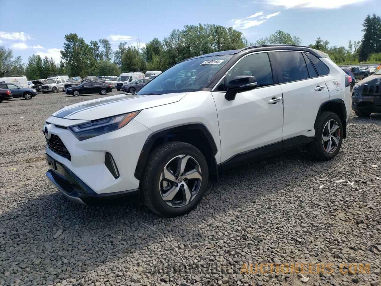 2T3E6RFV4RW051425 TOYOTA RAV4 2024