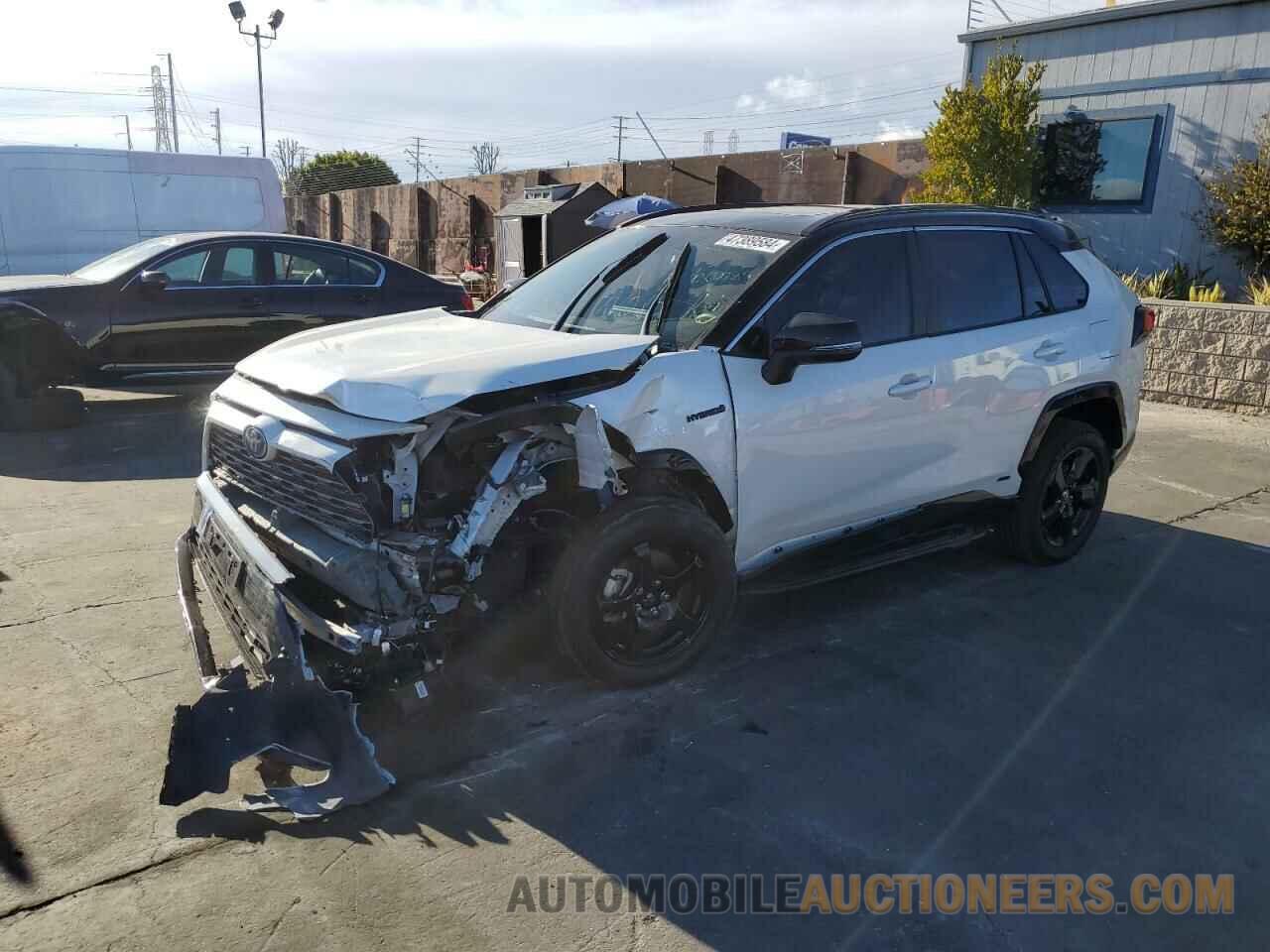 2T3E6RFV5MW023996 TOYOTA RAV4 2021