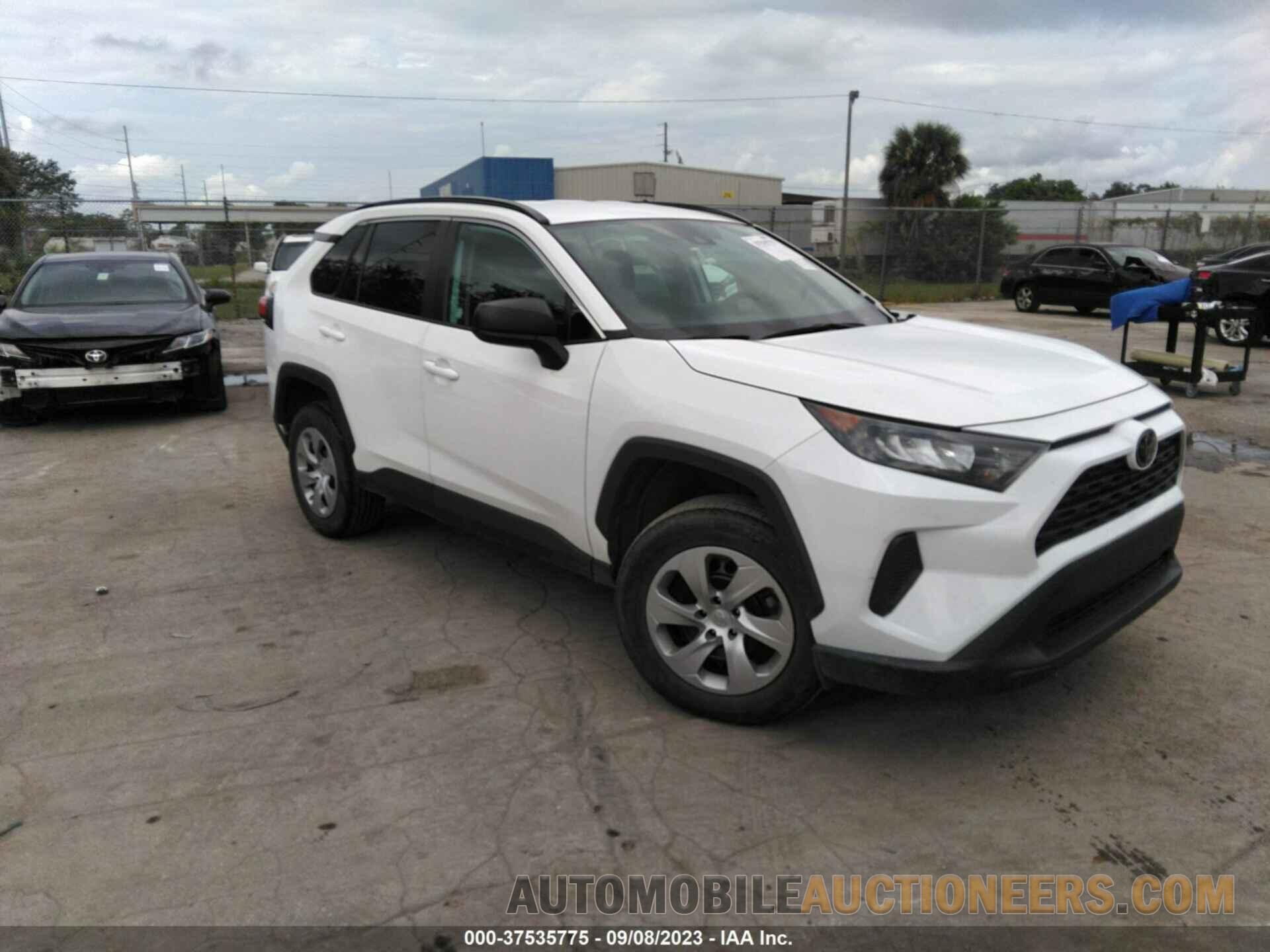 2T3F1RFV0MW185537 TOYOTA RAV4 2021