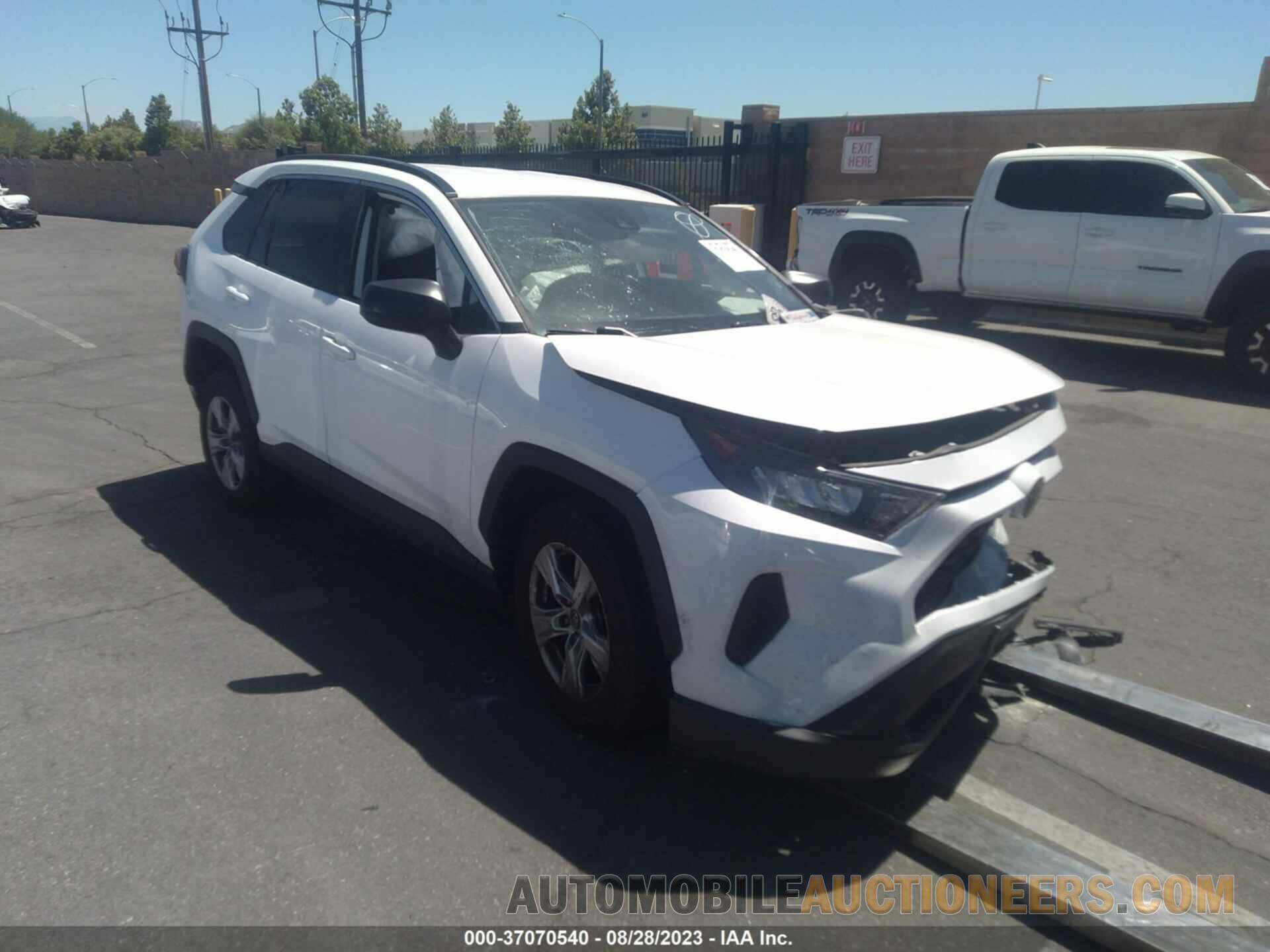 2T3F1RFV1KW017385 TOYOTA RAV4 2019