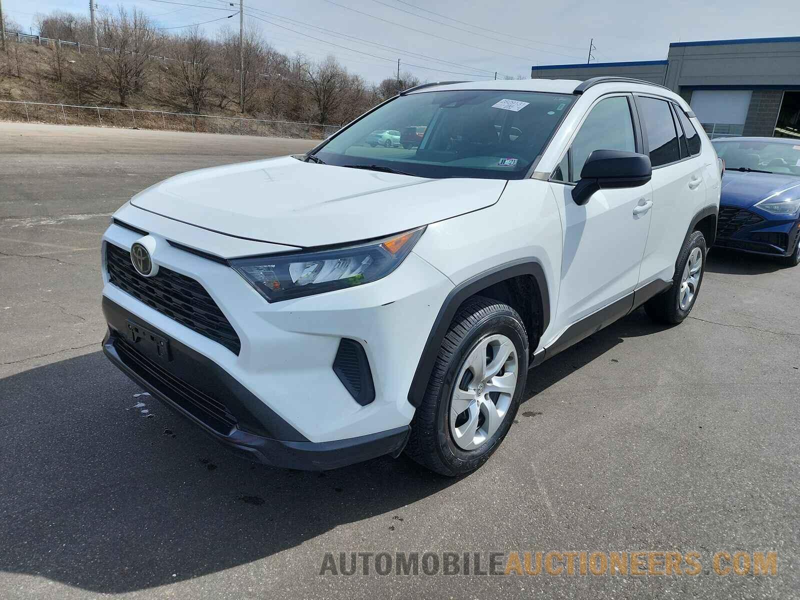 2T3F1RFV2KC008289 Toyota RAV4 2019