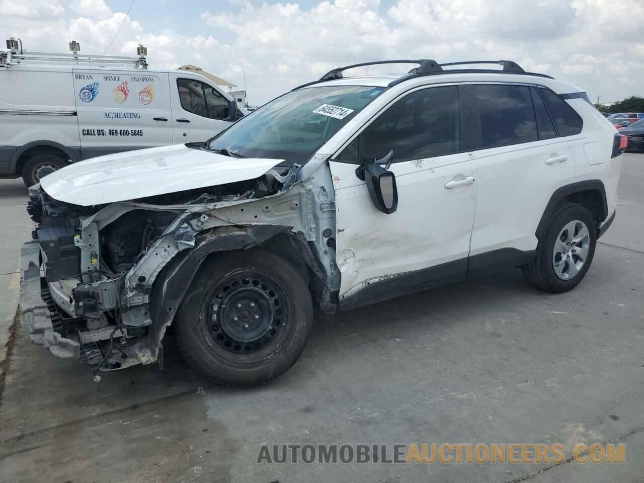 2T3F1RFV3KW081203 TOYOTA RAV4 2019