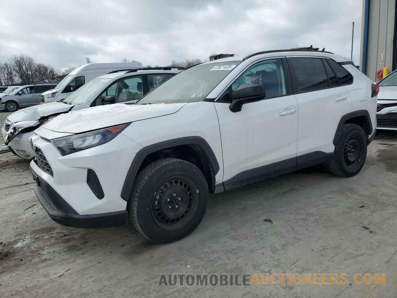 2T3F1RFV4LW138381 TOYOTA RAV4 2020