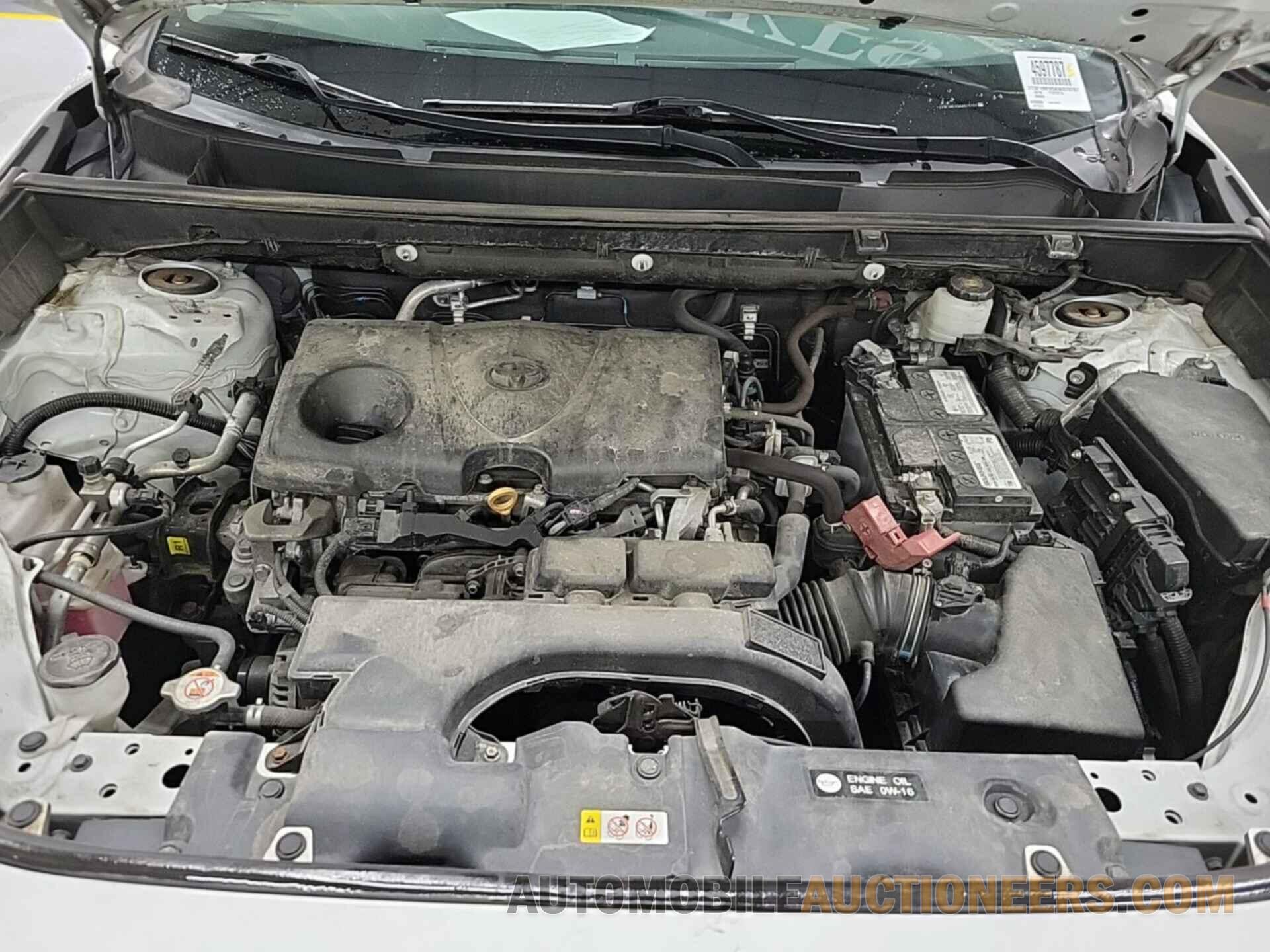 2T3F1RFV5KW070767 TOYOTA RAV4 2019