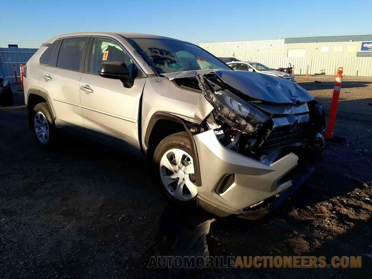 2T3F1RFV6NC293213 TOYOTA RAV4 2022