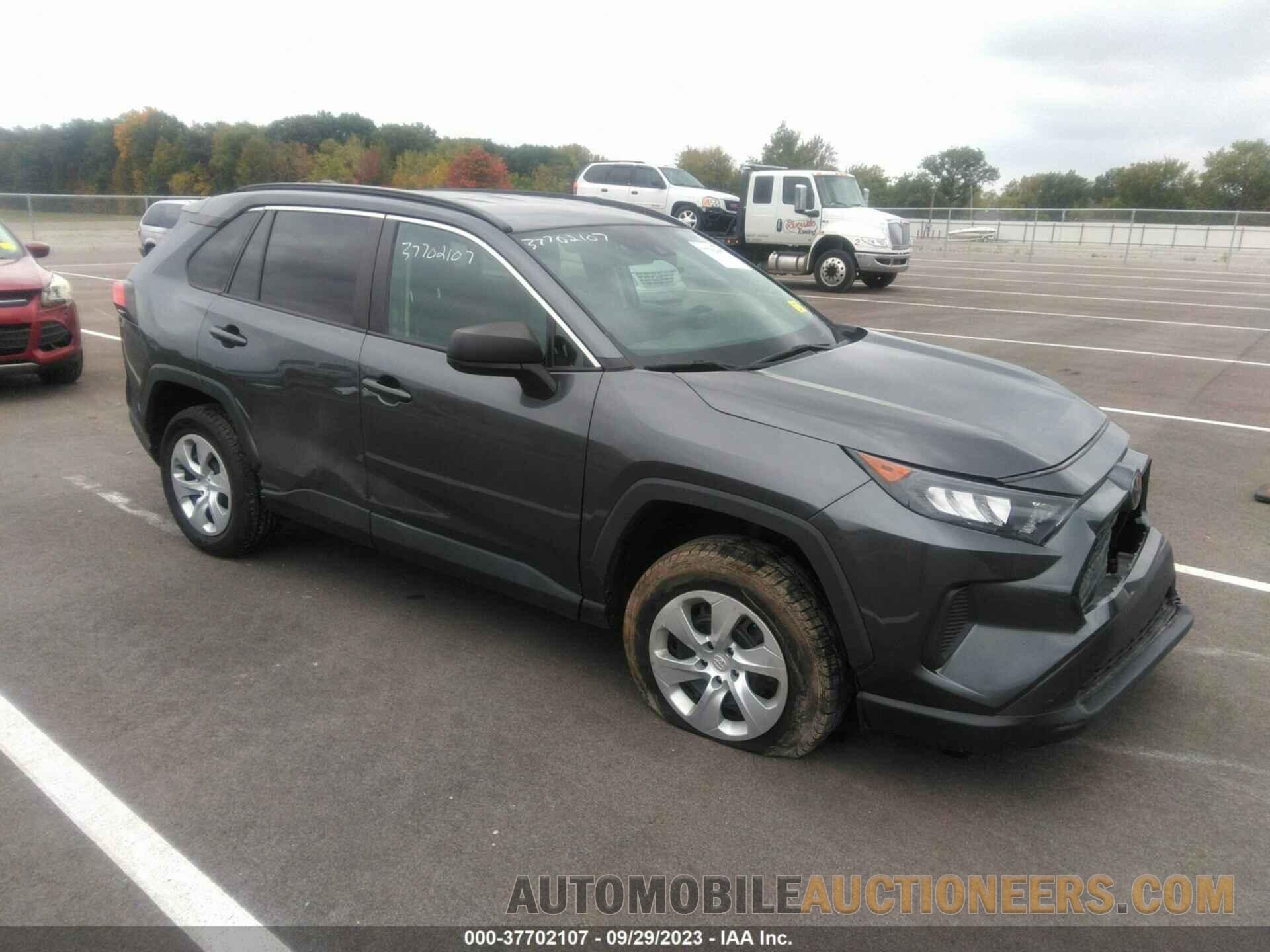 2T3F1RFV8KC001766 TOYOTA RAV4 2019