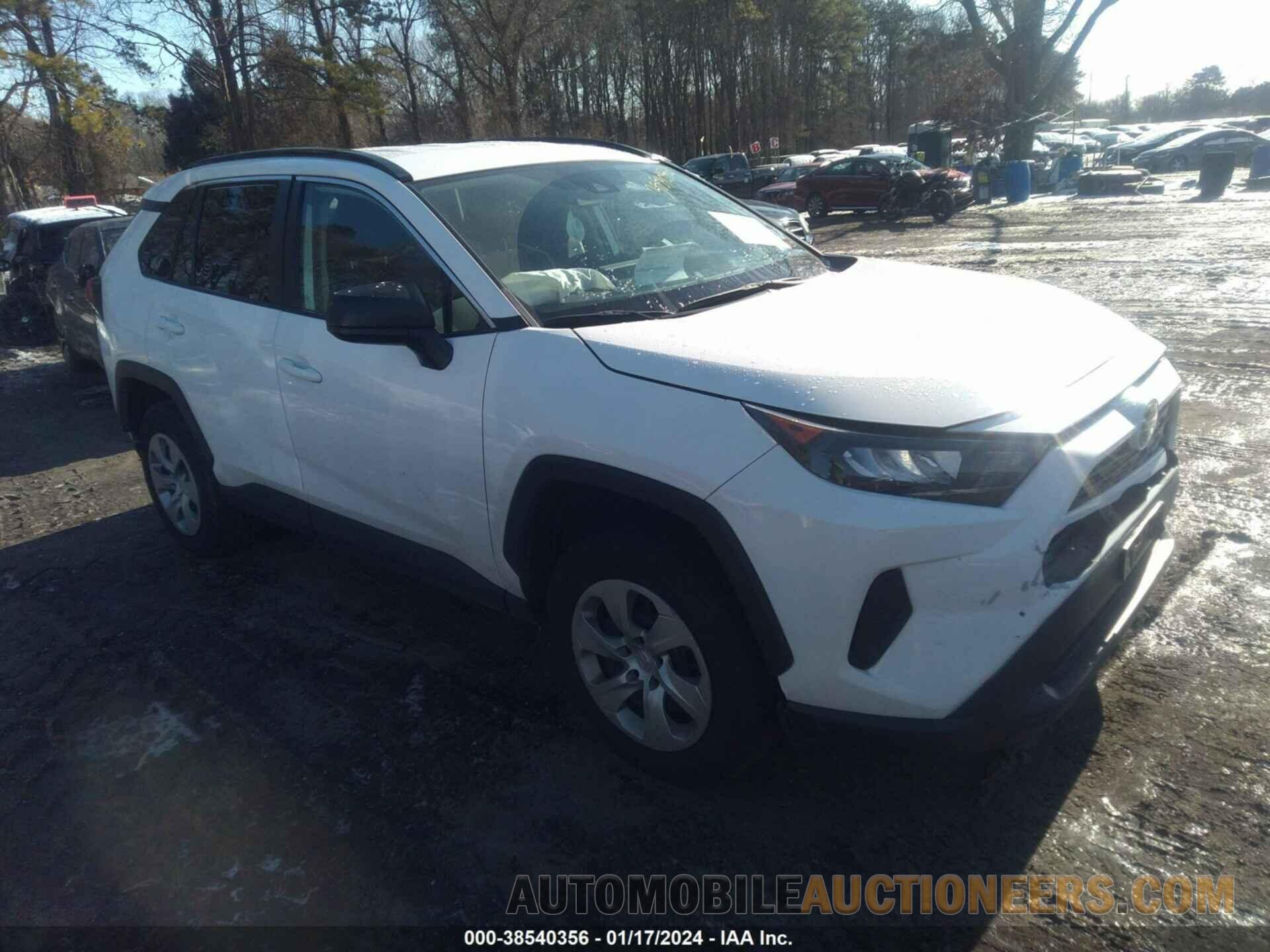 2T3F1RFV8KC004702 TOYOTA RAV4 2019